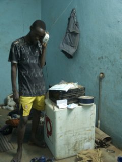 Fotograf Salif Traore: foto fra serien ”Rêve non réalisée” der har vundet vundet prix Elan fra l’Agence Française de Développement (AFP) på den 8. fotobiennale i Bamako, Mali